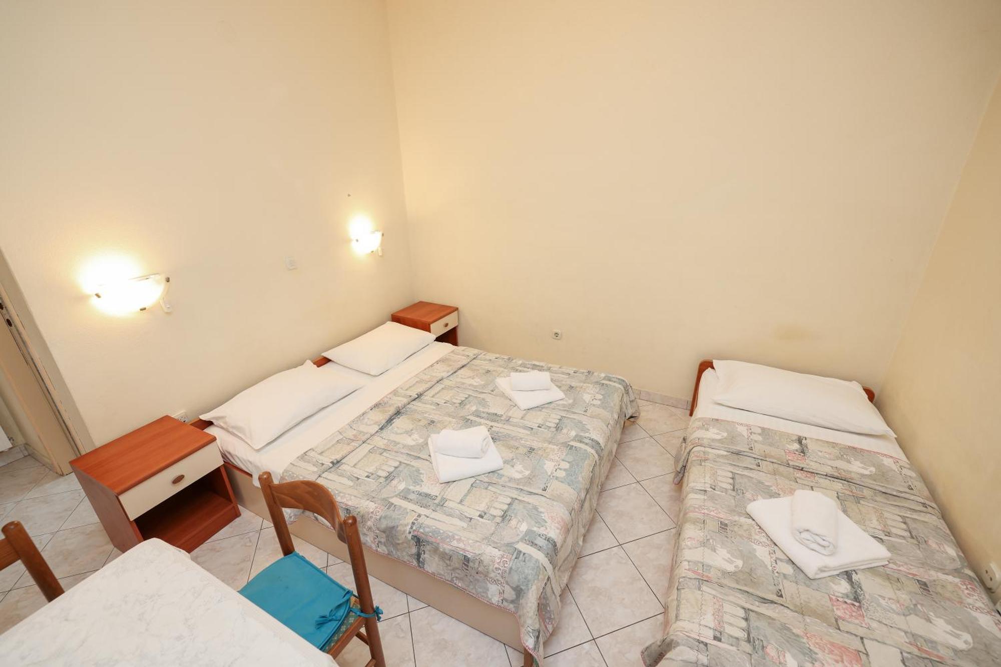 Beachfront Apartments Jermen ซูโกชัน ภายนอก รูปภาพ