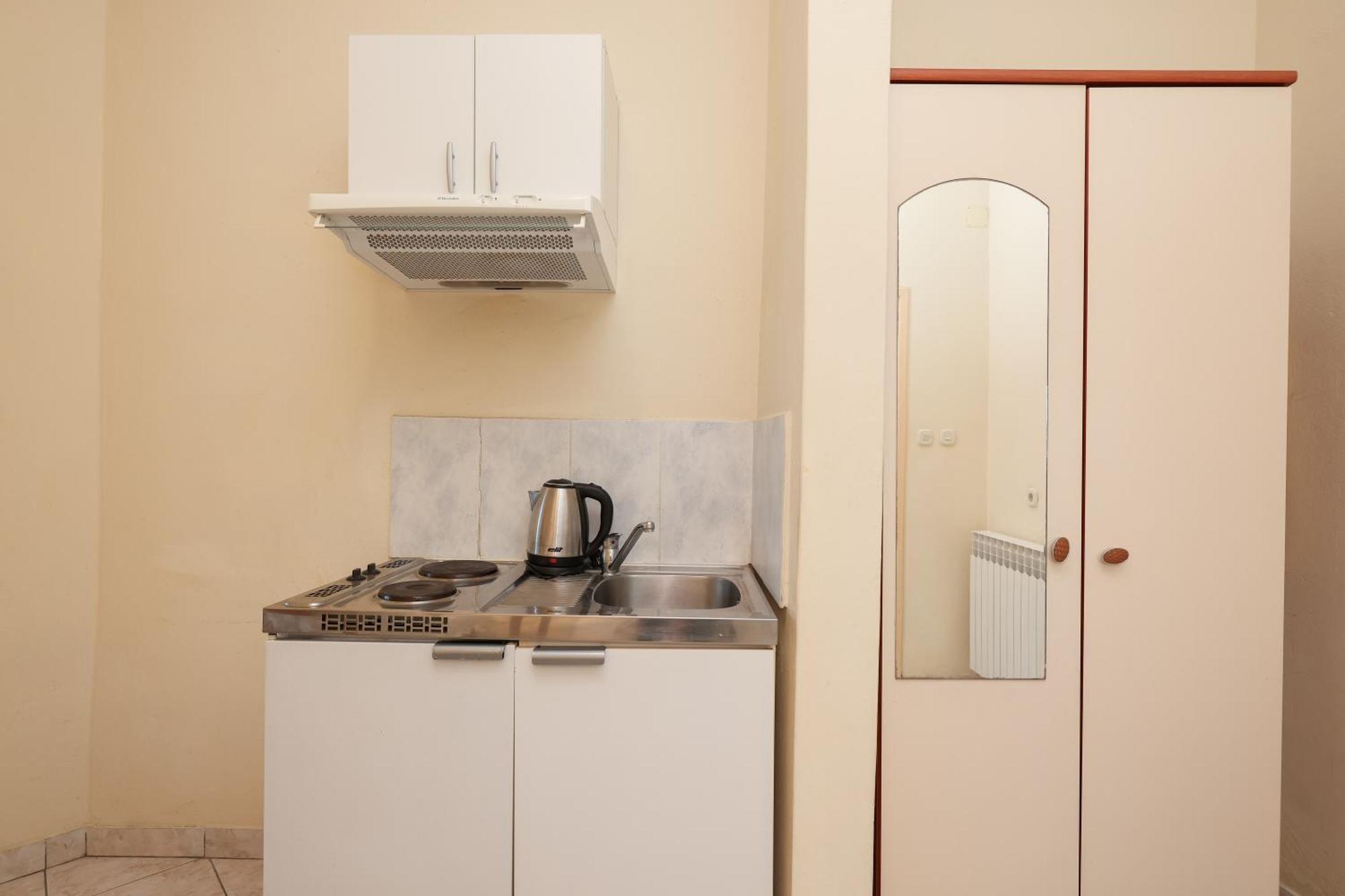 Beachfront Apartments Jermen ซูโกชัน ภายนอก รูปภาพ